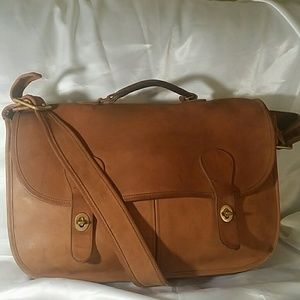 Vintage Coach XL British Tan Musette Carrier Case