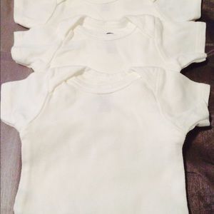 3 all white 3-6 month 100% cotton gerber onesies