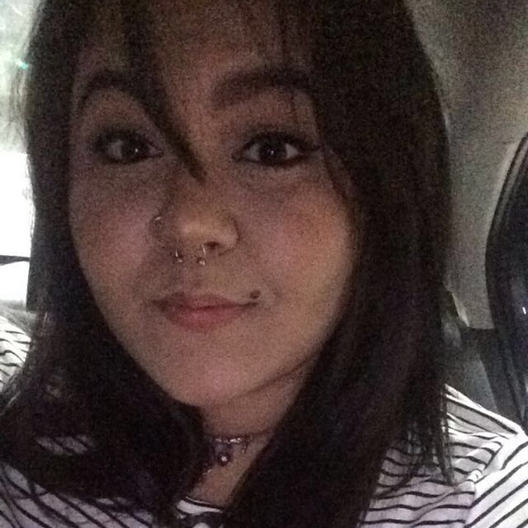 Meet your Posher, Corazin