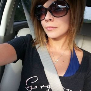 Meet your Posher, Tara