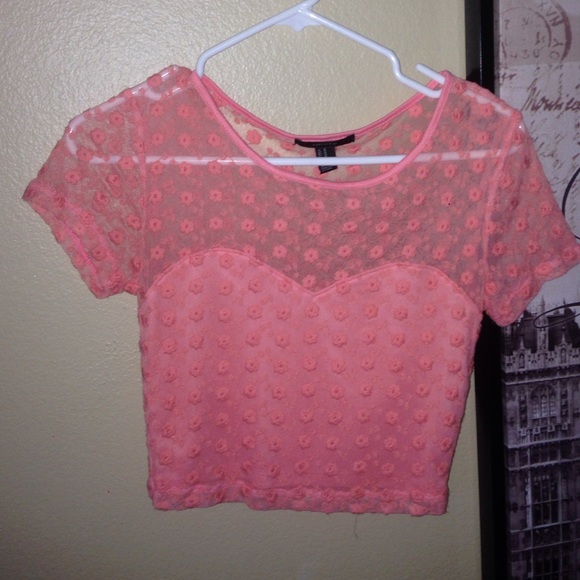 crop top