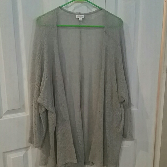 Lularoe Lindsay.