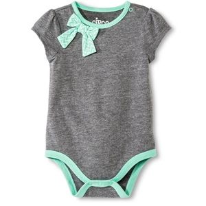Cisco newborn girls outfit. Teal chevron pattern