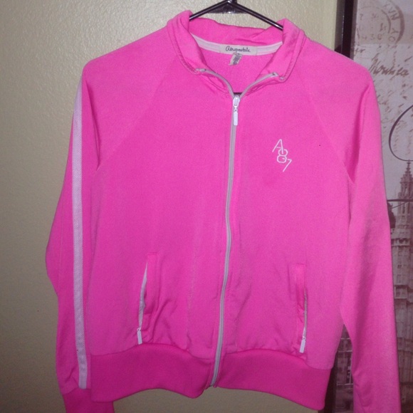 Aero sweater
