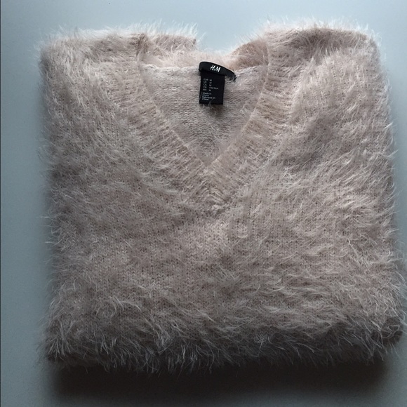 🍥H&M women's M sweater