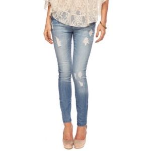 Distressed Skinny Jeans