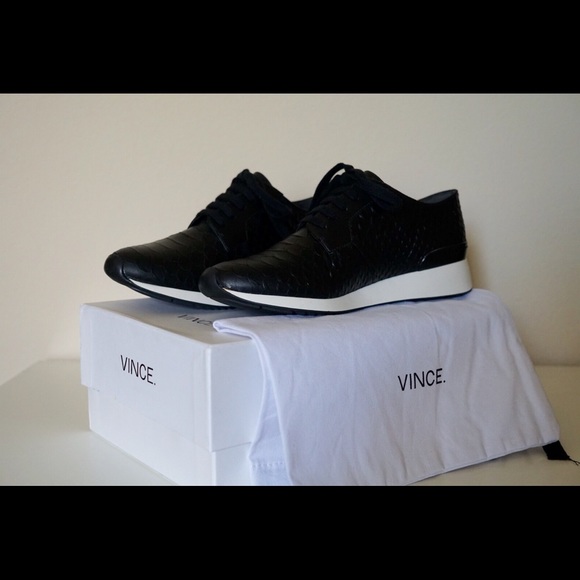 NIB! Vince Rayner Sneakers in Black Python Ⓜ️