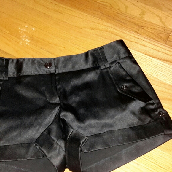 Shorts - Picture 2 of 2