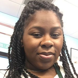 Meet your Posher, Rebekah