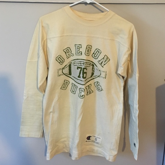 Oregon Ducks vintage-style football tee