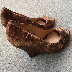 Oscar de la Renta Shoes - Oscar de la renta wedge size 37 1/2 Oscar de la Renta Shoes - Oscar de la renta wedge size 37 1/2