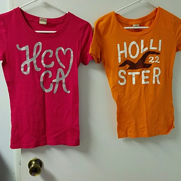 2 hollister shirts ((will sell separately))