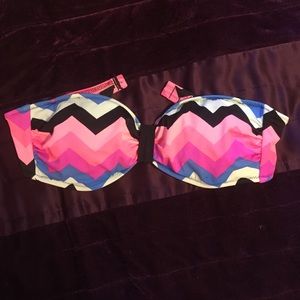 PINK Victoria's Secret bikini top