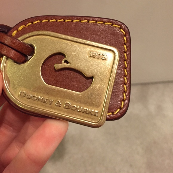 Dooney & Bourke over the shoulder purse - Picture 3 of 4