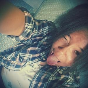 Meet your Posher, Raqibah