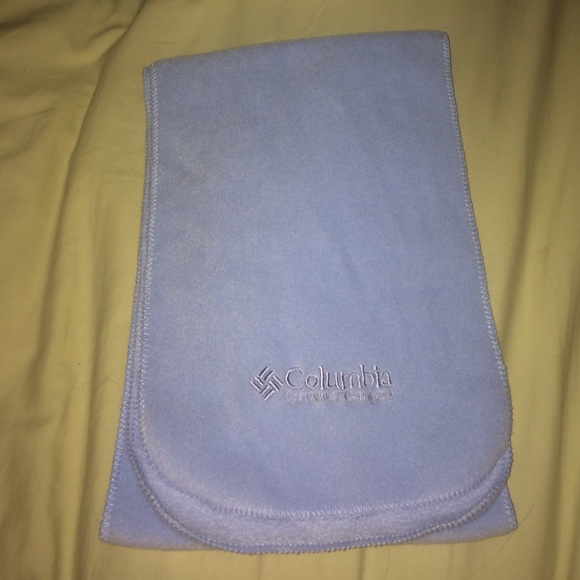 Columbia Scarf