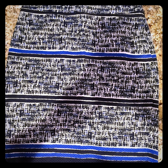The Limited Skirt