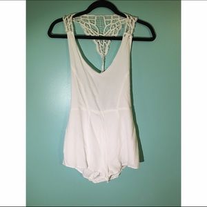 WHITE LACE ROMPER