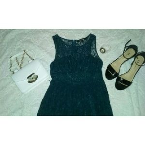 Beautiful Forest Green Lace Dress