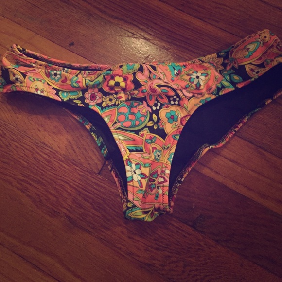 Victoria Secret bottom