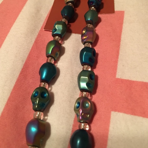 7 sets of beads - Picture 3 of 4