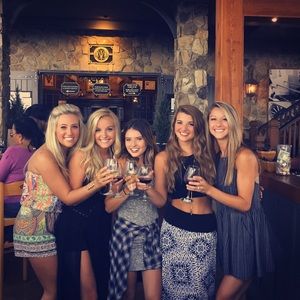 Meet your Posher, Britney