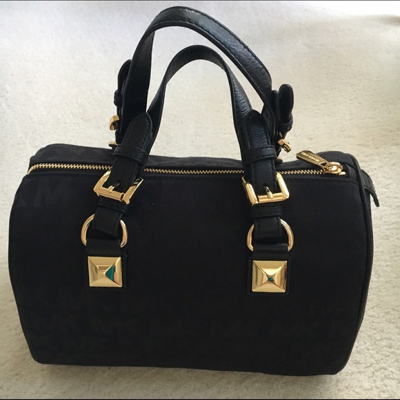 New! MICHAEL KORS MK logo purse /Authentic - Picture 4 of 6