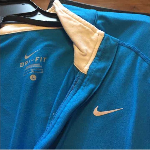 1/4 zip pullover - Picture 2 of 3