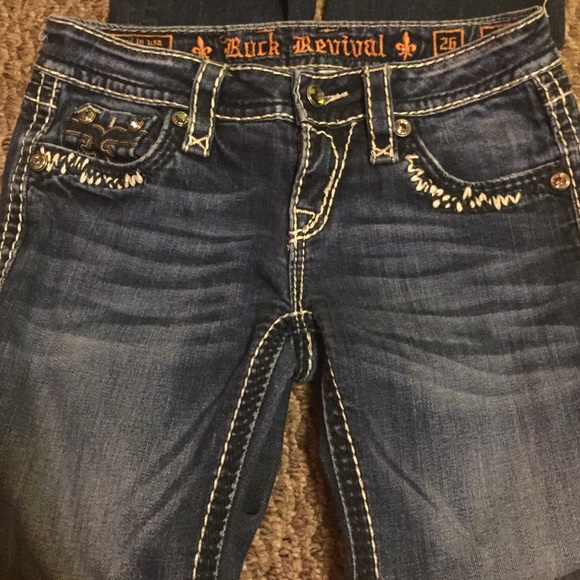 Rock revivals sz 26