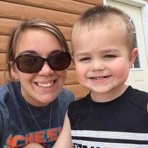 Meet your Posher, Danielle