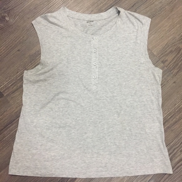 Light heather gray Henley tank!