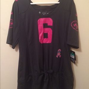 Limited edition Women's Jets Jersey