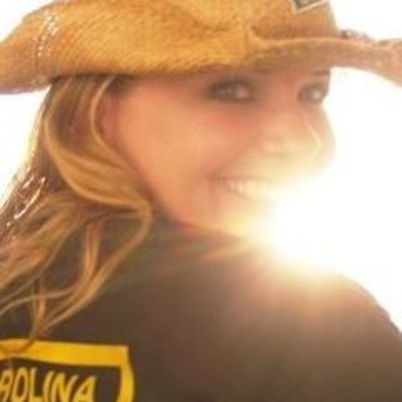 Meet your Posher, Jenny - Picture 1 of 1