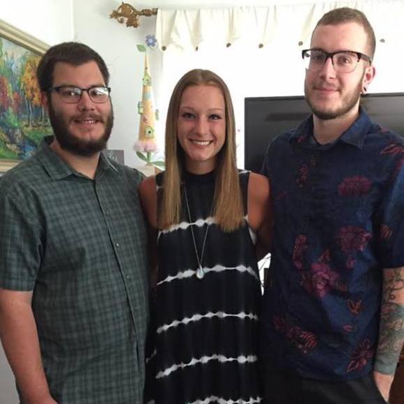 Meet your Posher, Stephanie - Picture 1 of 1