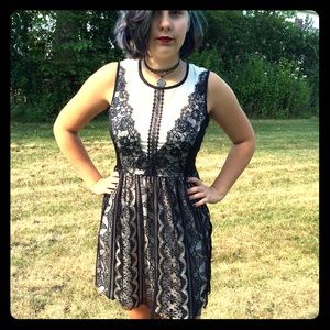 Cream & black lace open back mini dress M