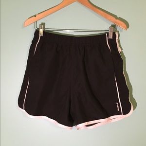 BLACK RUNNING SHORTS (REEBOK)