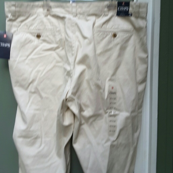 Ralph Lauren CHAPS Khaki Pants 42 x 30 - Picture 2 of 5