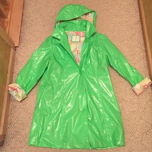 selling reason:want to pass coat onto another girl