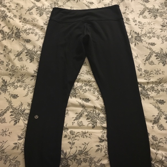 Lululemon Wunder Under full length workout pants