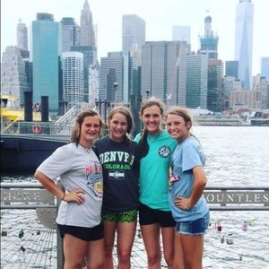 Meet your Posher, Alexis