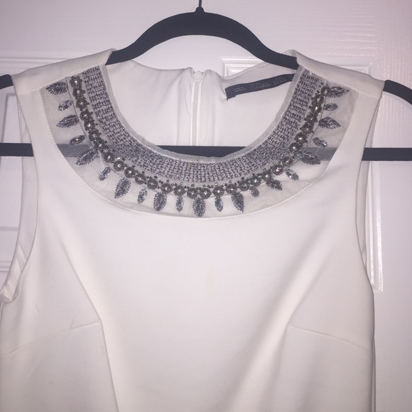 Zara Trafaulic White Dress with Beads - size S