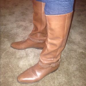 LAST CHANCE Brown leather riding boots