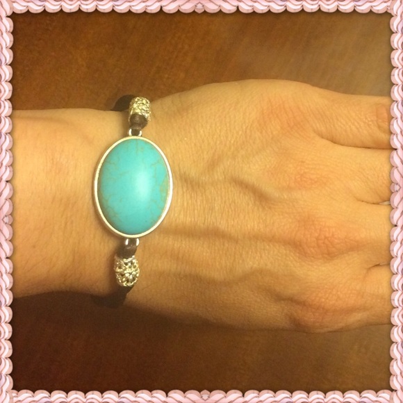 Bracelet - Picture 3 of 3