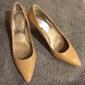Michael Kors Pointed Toe Pumps in nude patent