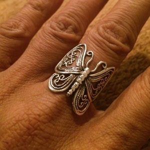 Silver sterling woman's ring