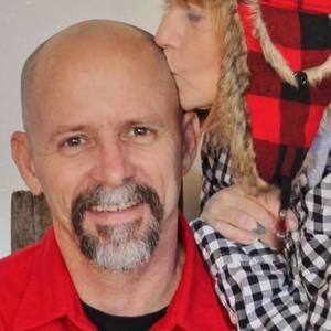 Meet your Posher, Dena