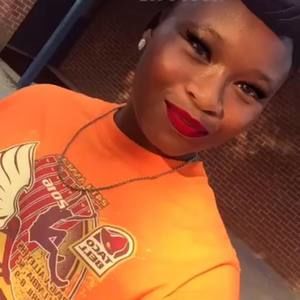 Meet your Posher, Kiara