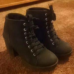 H&M laced boots