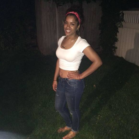 Meet your Posher, Gina