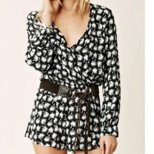 Blue Life by Planet Blue black & white romper